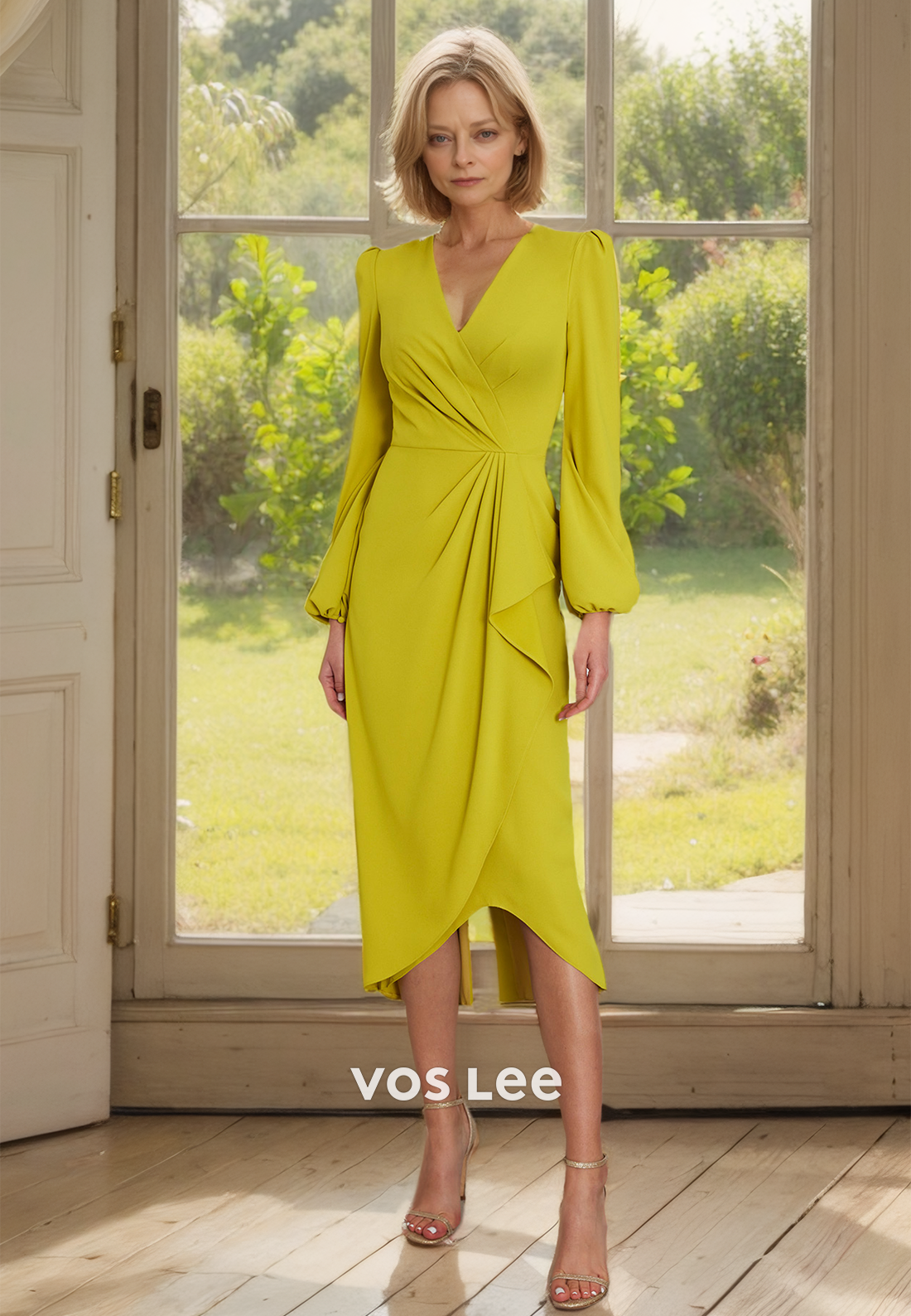 Elegant Knee Length V Neck Pleated Formal Mother of the Bride Dresses with Long Sleeves