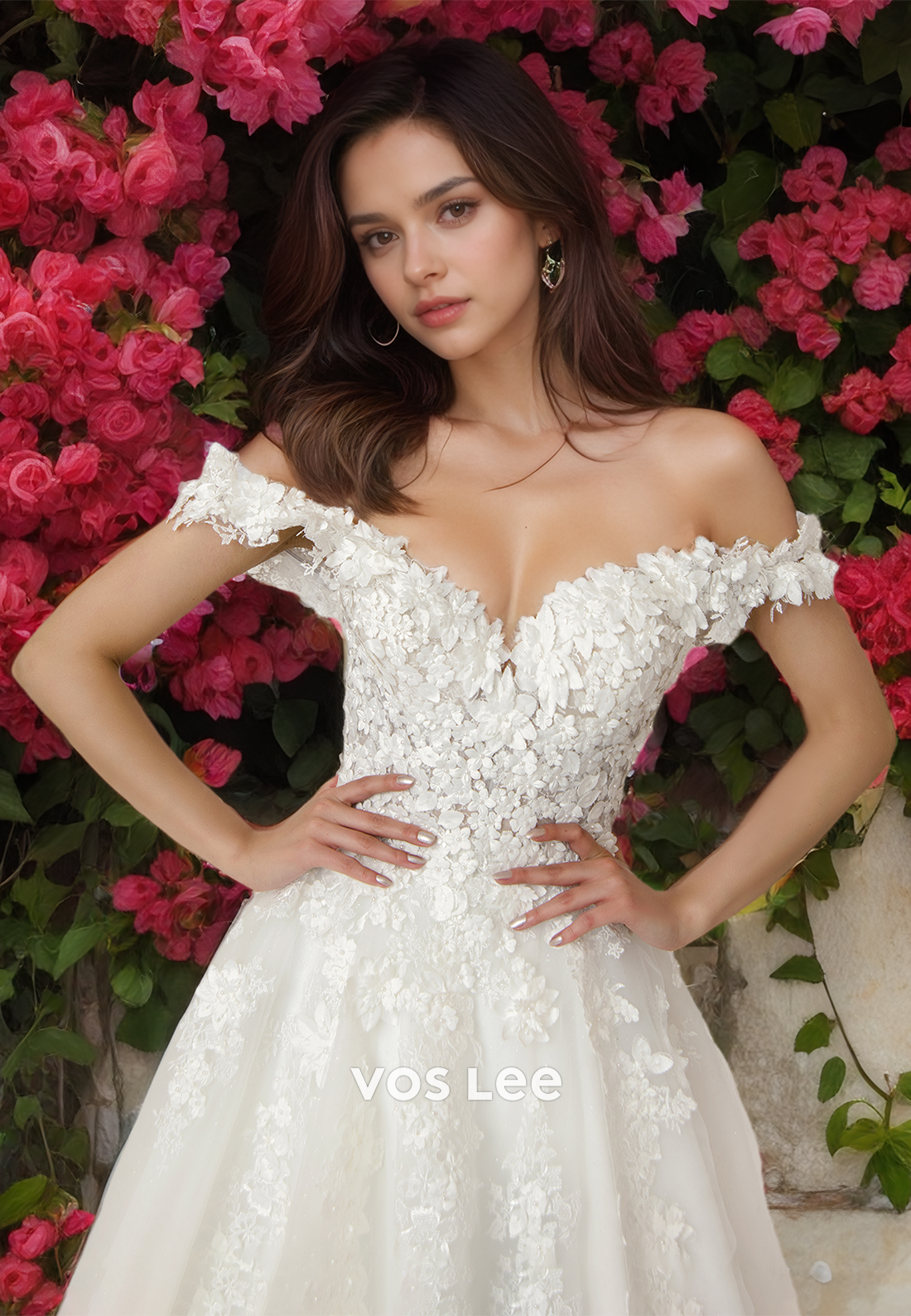 Elegant Off Shoulder A-Line Lace Appliques Tulle Draped Wedding Dress