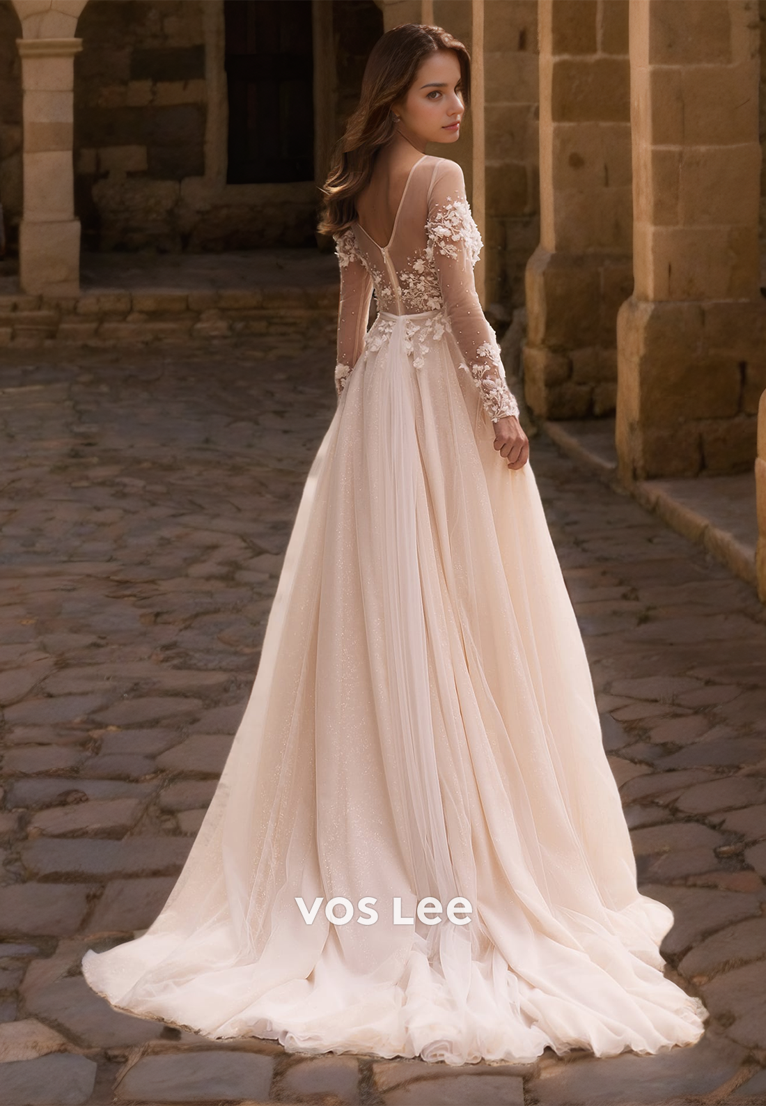 Luxury Scoop Neck A-Line Long Sleeves Back Zipper High Split Sequins Tulle Wedding Gown