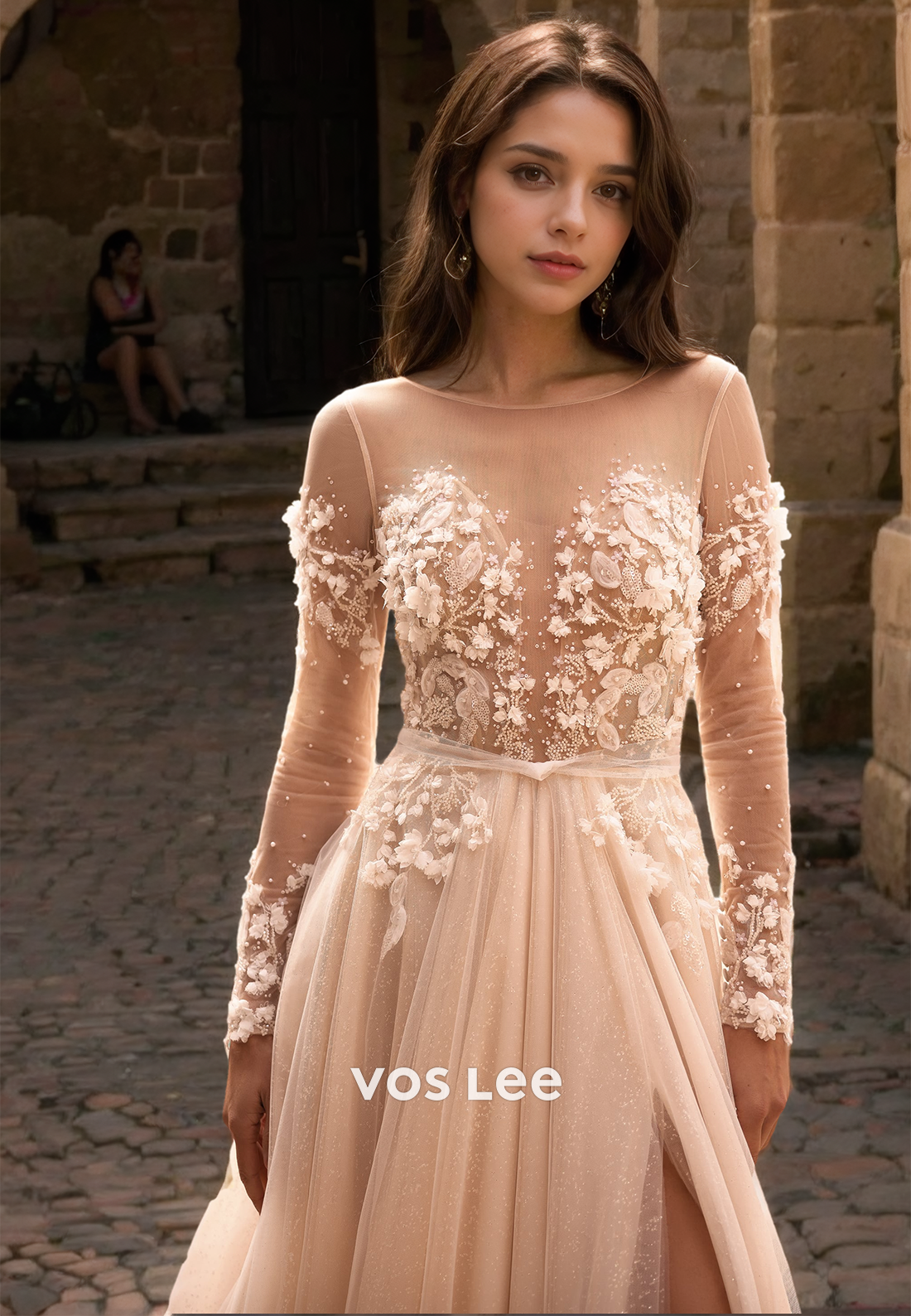 Luxury Scoop Neck A-Line Long Sleeves Back Zipper High Split Sequins Tulle Wedding Gown
