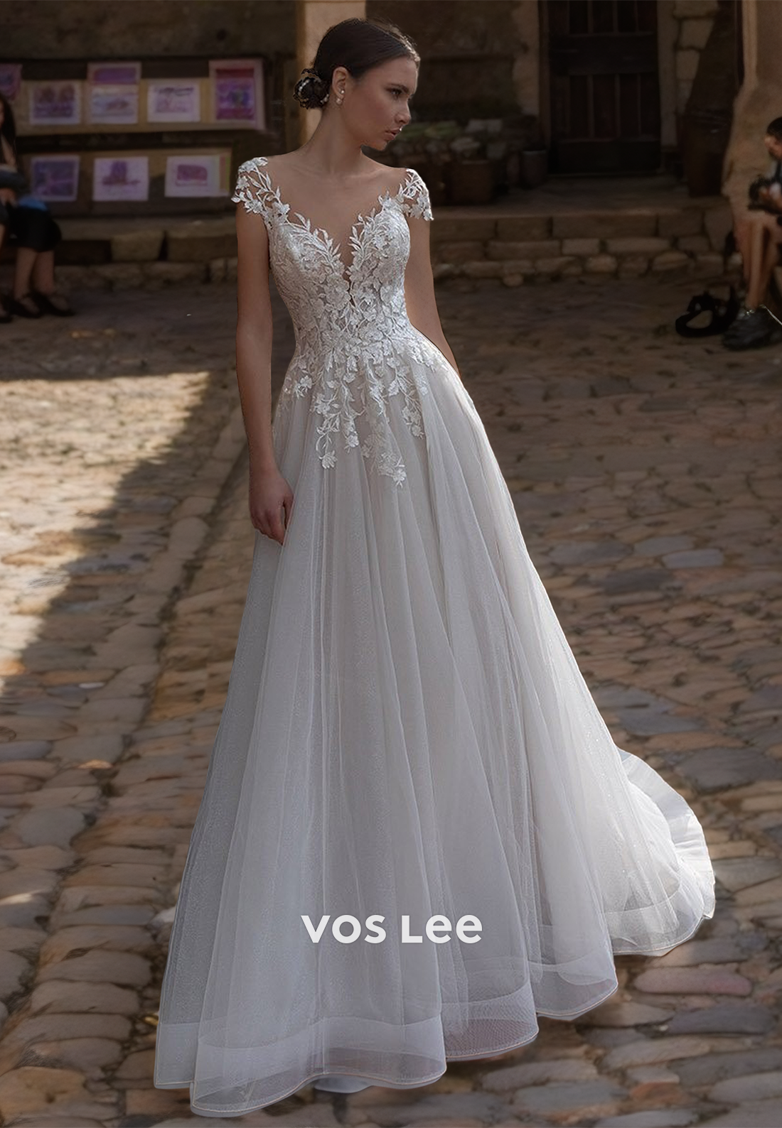 Graceful A-Line Cap Sleeves Plunging V Neck Illusion Backless Lace Appliques Tulle Wedding Gown