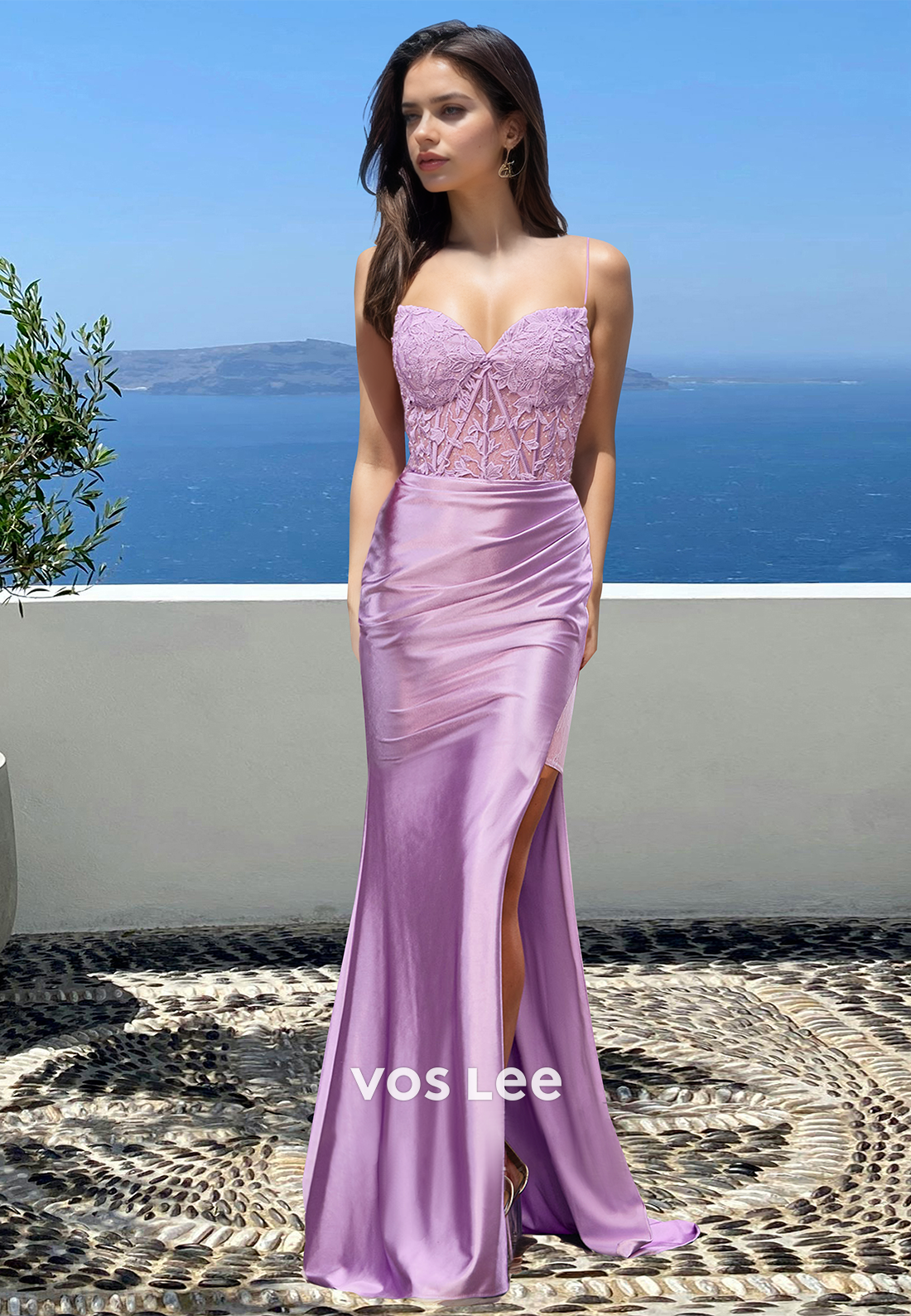 Elegant Column Sweetheart Lace Appliques Spaghetti Straps Prom Graduation Dress