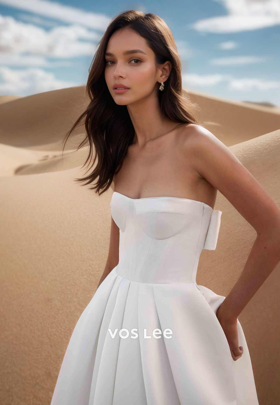 A-Line Bowknot Strapless Maxi Wedding Dresses with Court Train
