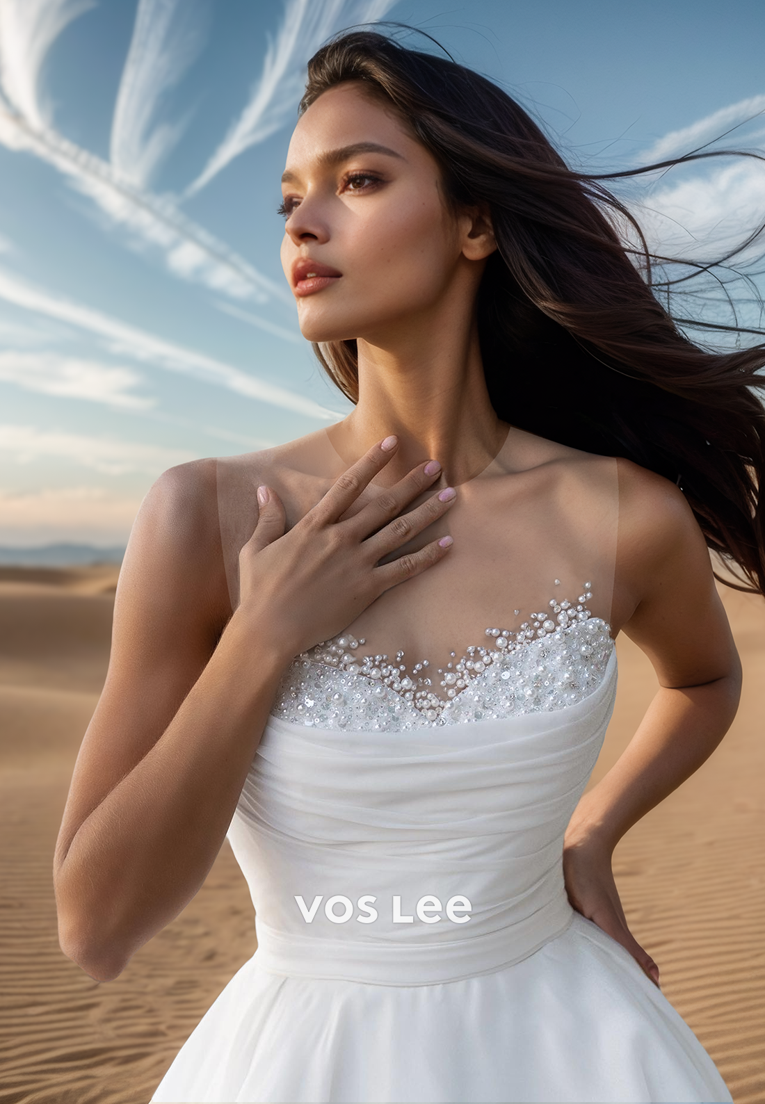 Elegant Sweetheart Rhinestone Pearls Wedding Dresses with Court Train