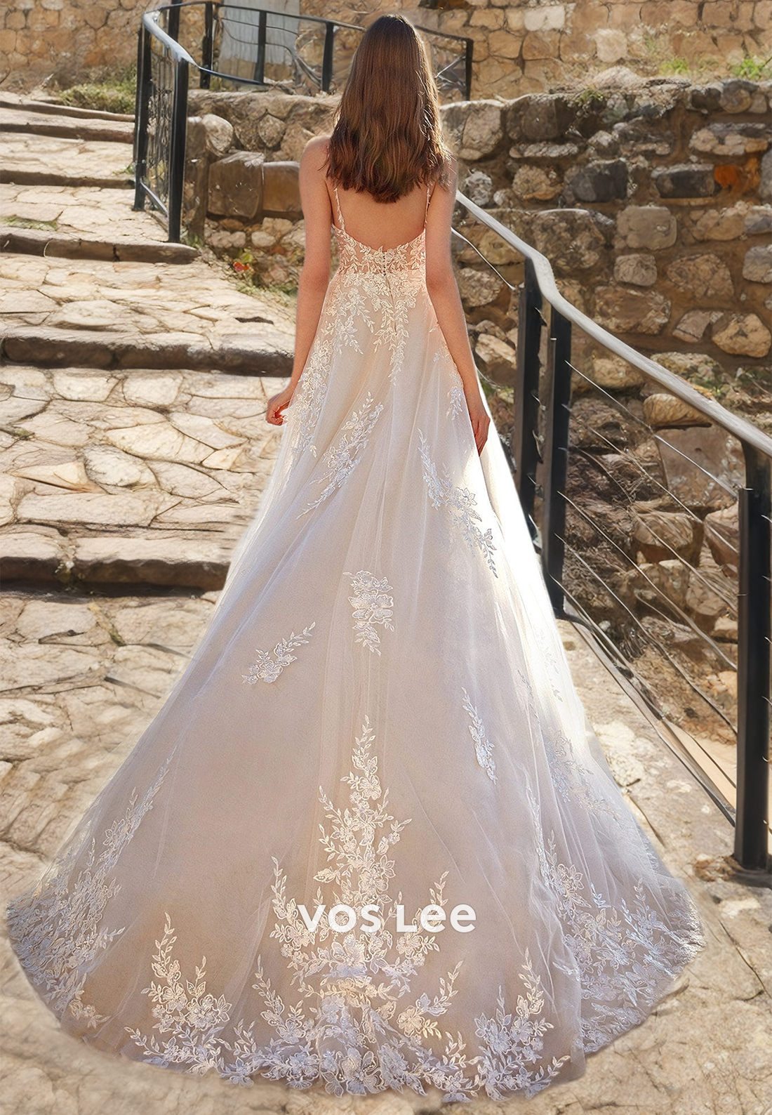 A-Line Sleeveless Spaghetti Straps Wedding Dress Sweetheart Lace Elegant Bridal Gown