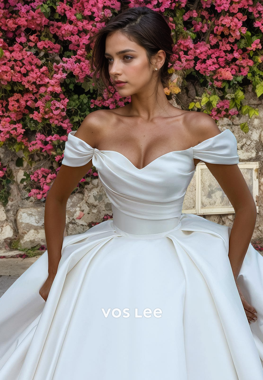 Royal Sweetheart Satin Off-Shoulder Wedding Gown Floor Length Pleated Formal Bridal Ball