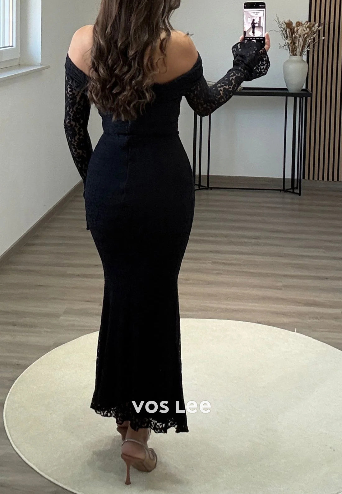 Sexy & Hot Bell Sleeves Off the Shoulder Appliques Lace Pleated Mermaid Evening Dresses
