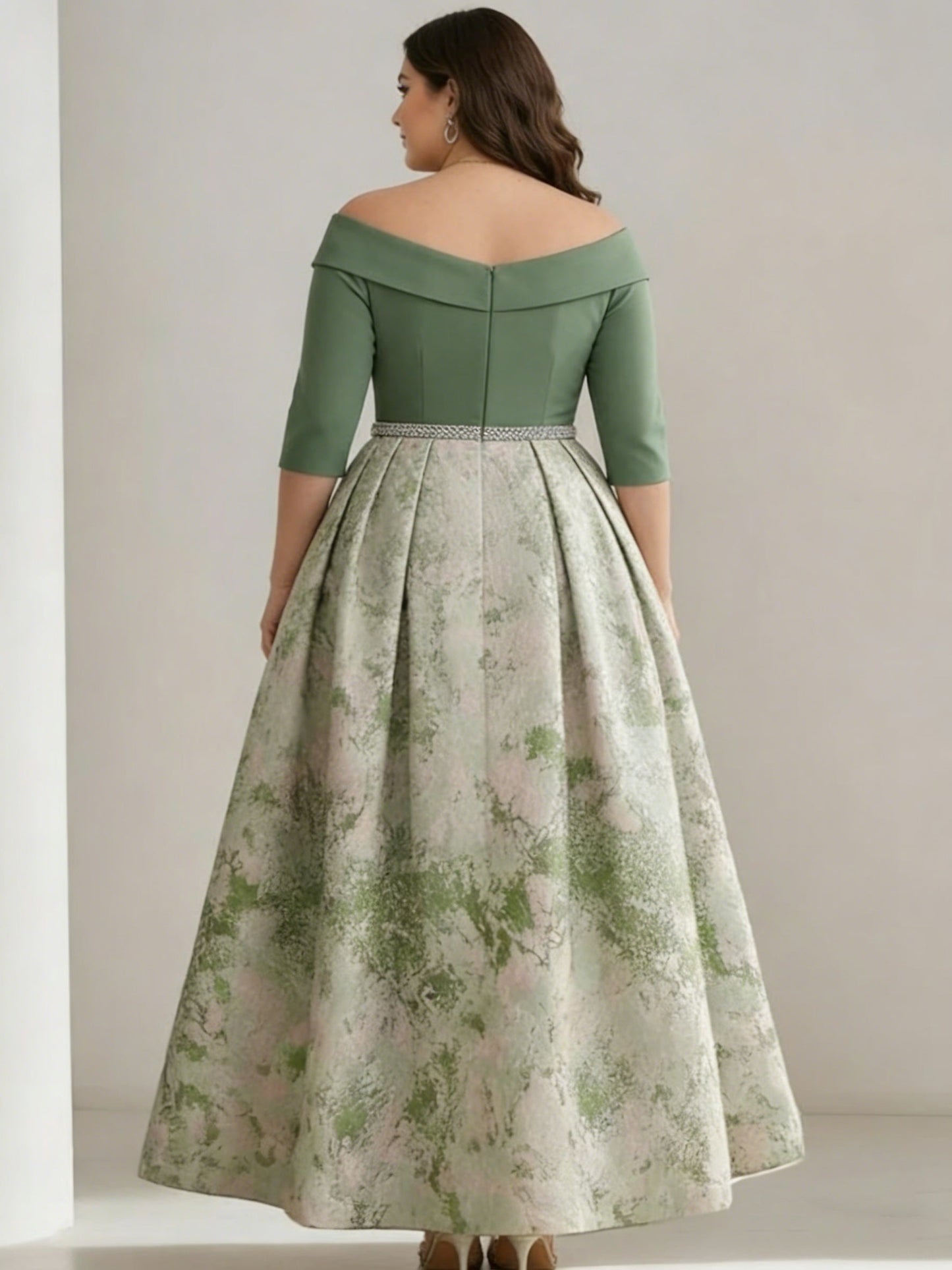 Plus Size A-Line Off-the-Shoulder Mother of the Bride Dresses Satin