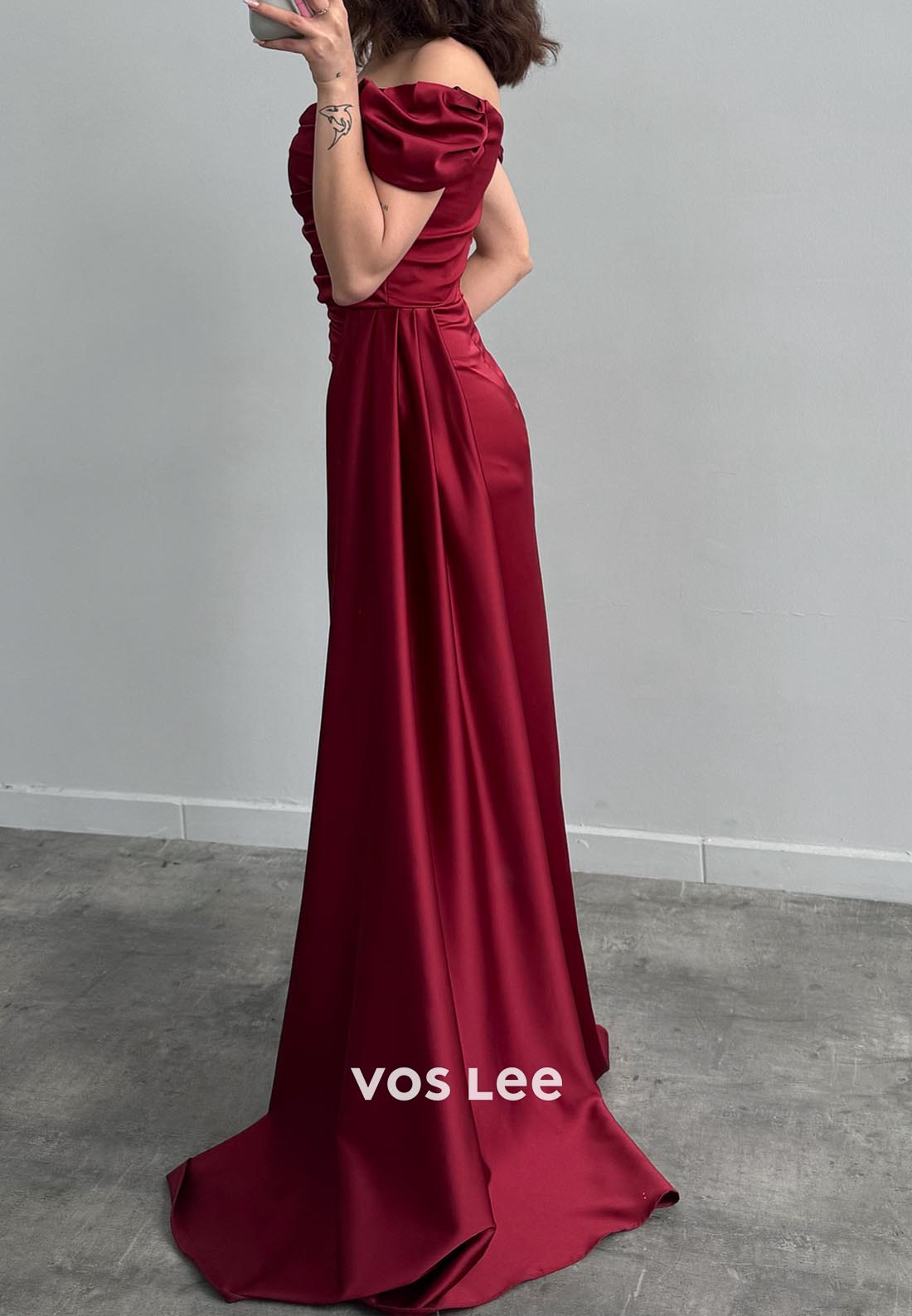 Sleek Off Shoulder Pleated Mermaid Evening Dress Prom Dresses with Sweep Train