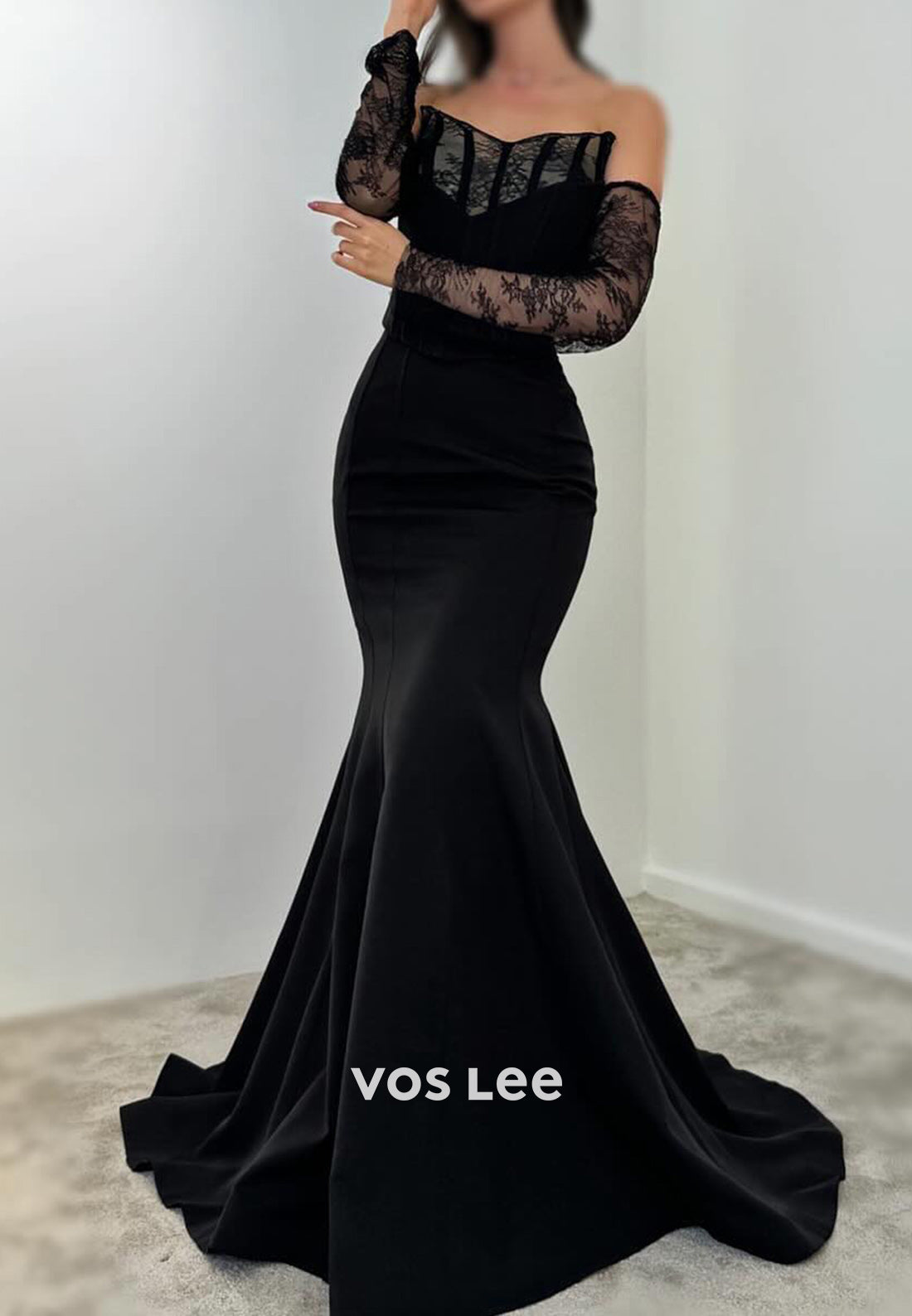 Elegant Long Sleevees V Neck Pleated Mermaid Evening Dresses with Sweep Train
