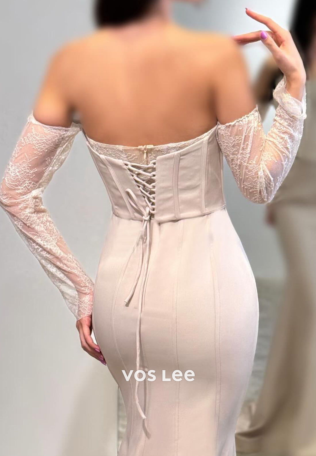 Elegant Long Sleevees V Neck Pleated Mermaid Evening Dresses with Sweep Train