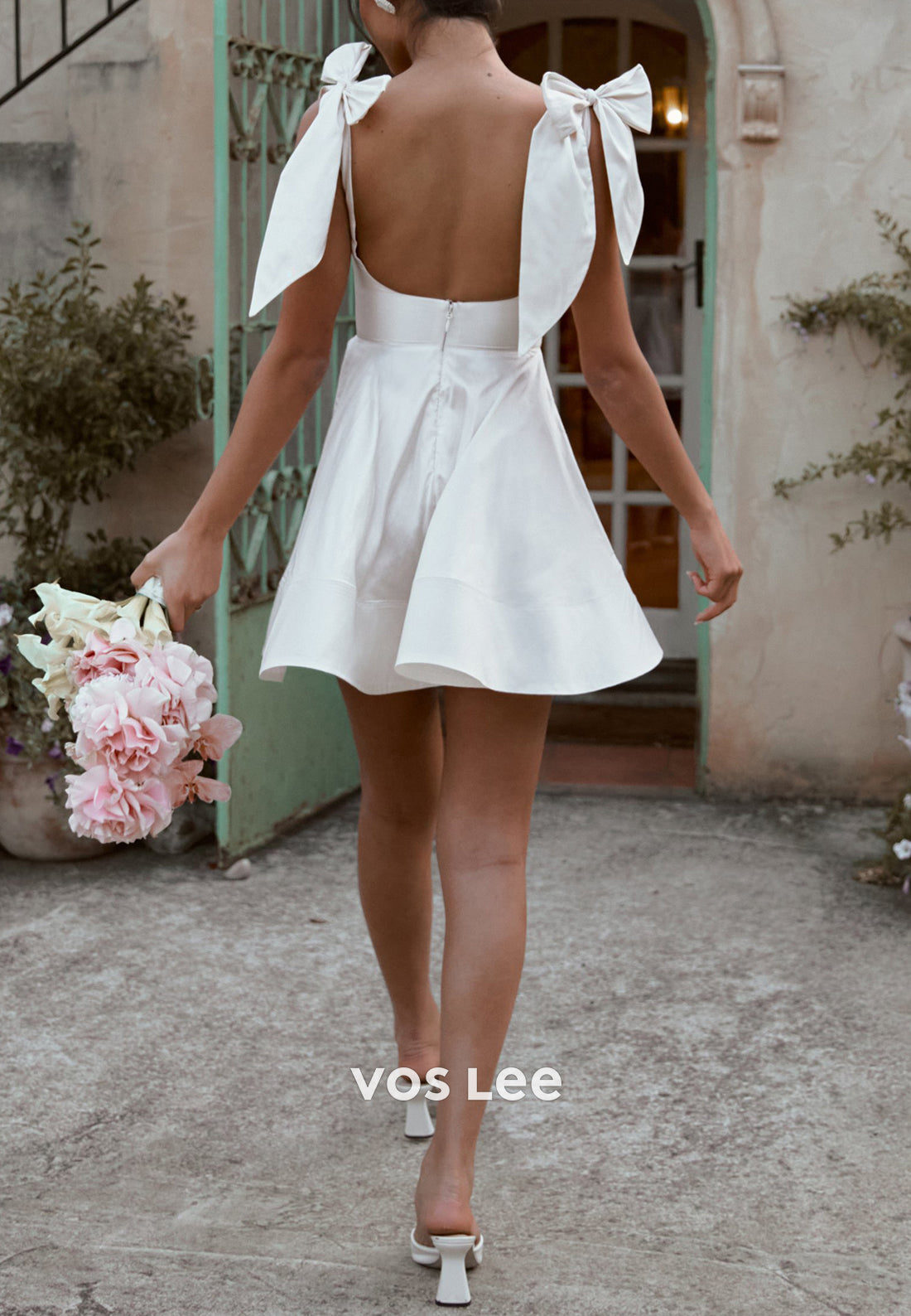 Mini & Short A-Line Bowknot Spaghetti Straps Pleated Beach Wedding Dresses