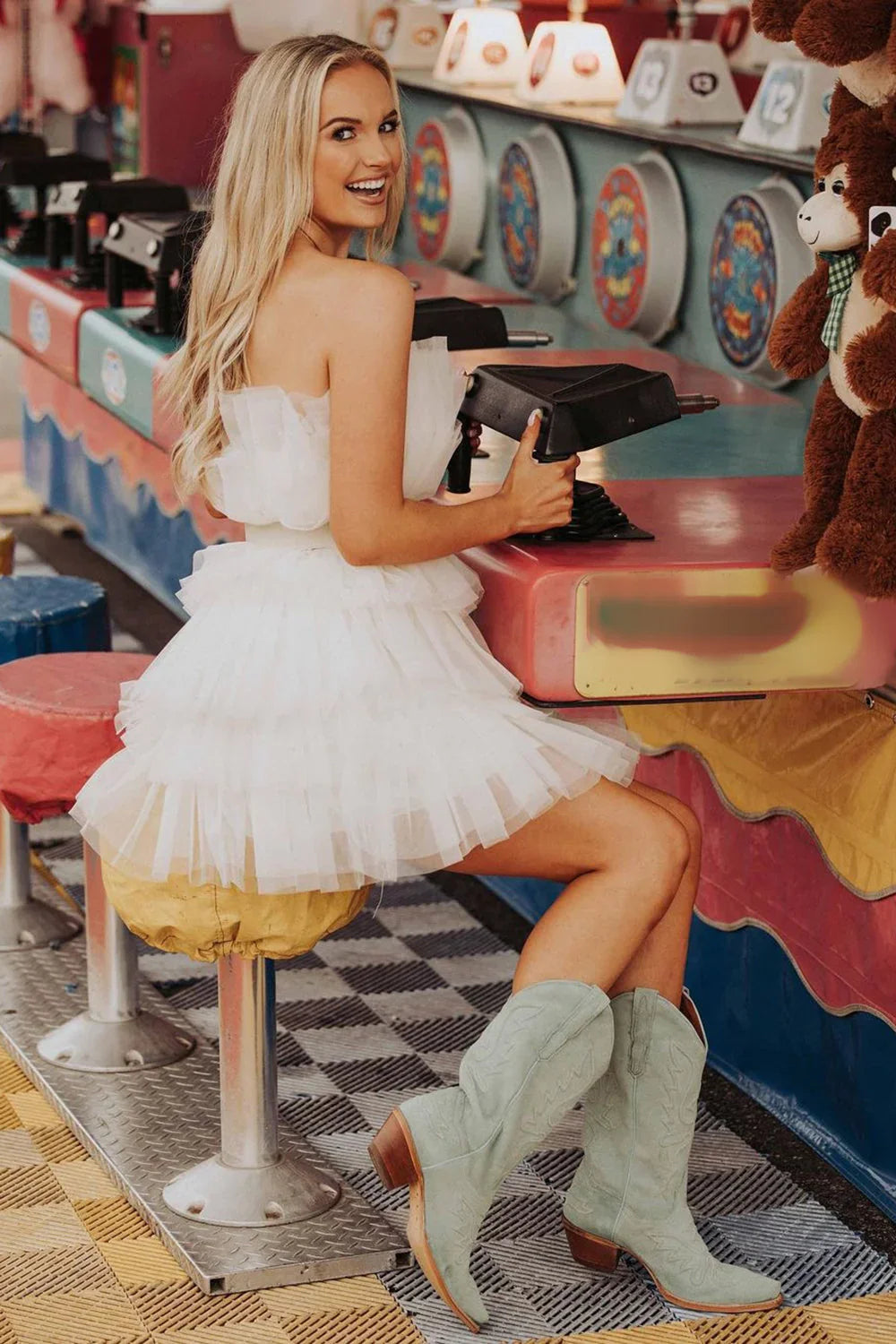 Hot Selling A Line Strapless Short Tulle Homecoming Dress