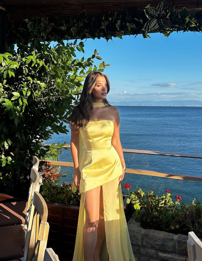 Yellow A Line Casual Prom Dresses Chiffon Wedding Guest Dress with Slit