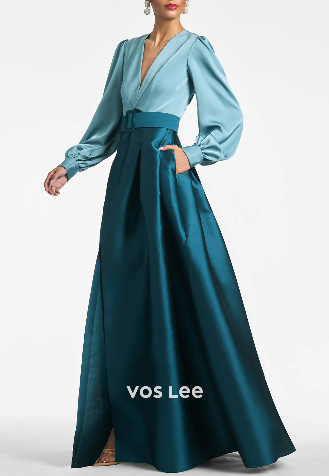 A-Line Long Sleeve V Neck Floor-Length Pleated Mother of Bride Dresses with Pockets