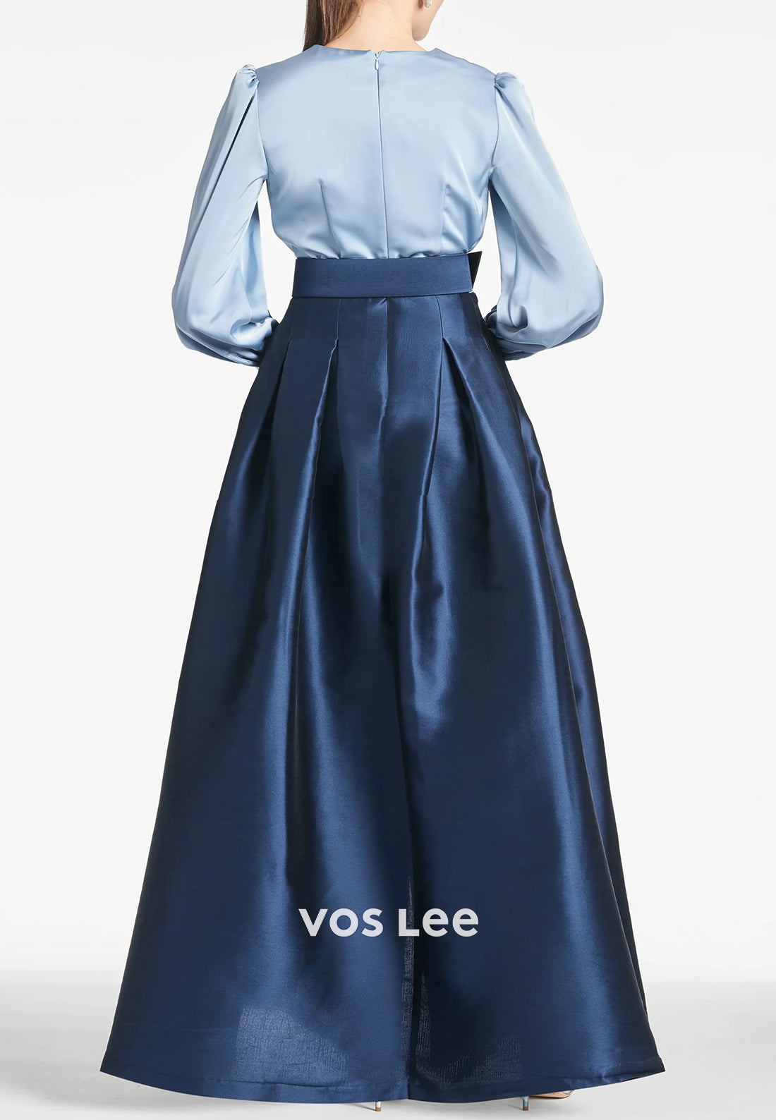 A-Line Long Sleeve V Neck Floor-Length Pleated Mother of Bride Dresses with Pockets