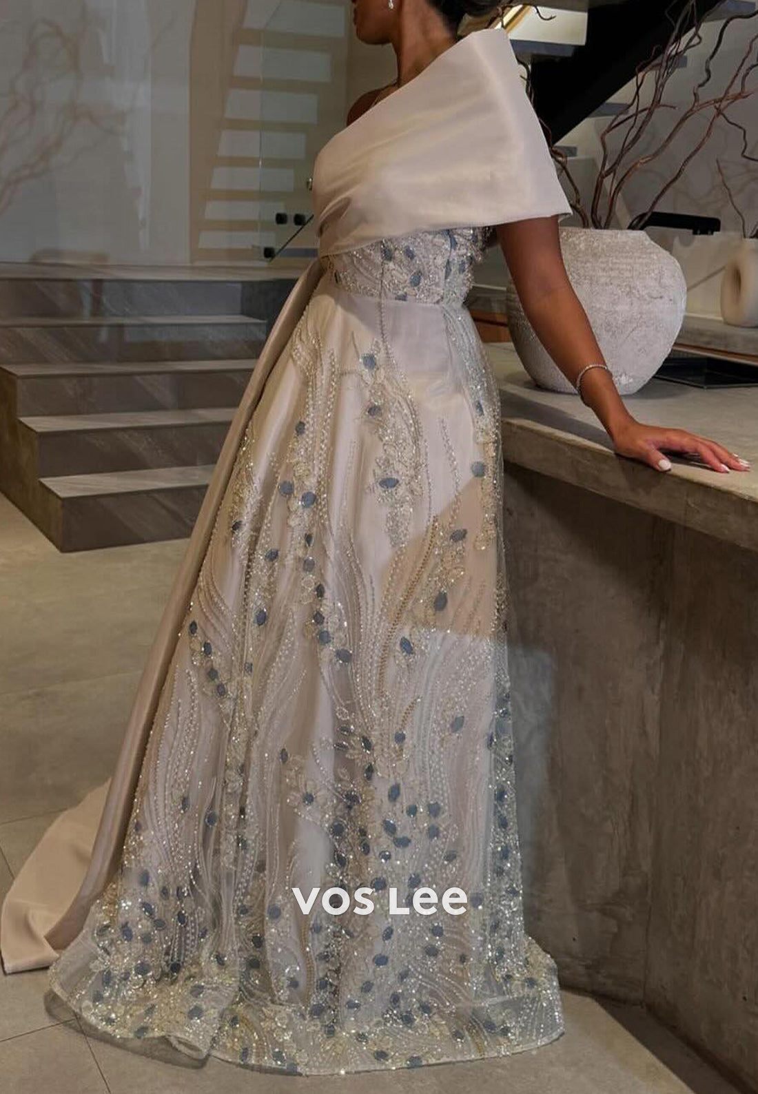 Luxurious A-Line One Shoulder Fully Beaded Rhinestone Evening Dresses with Court Train