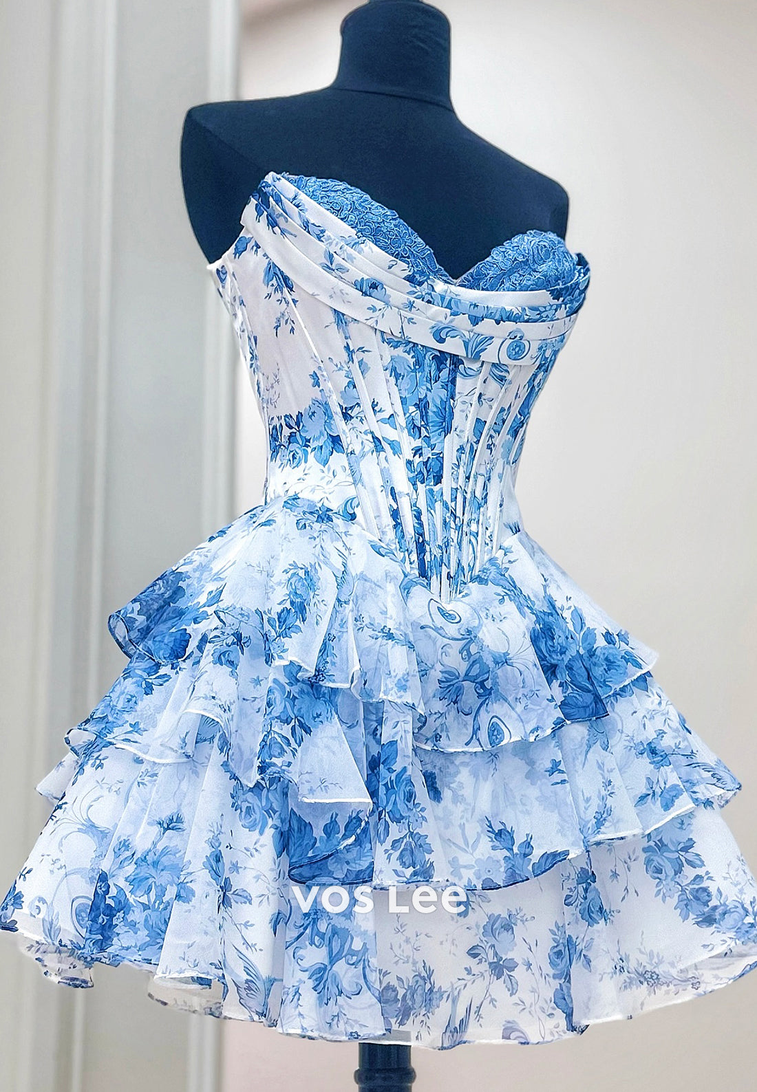 A-Line Strapless Sweetheart Appliqued Tiered Homecoming Dresses