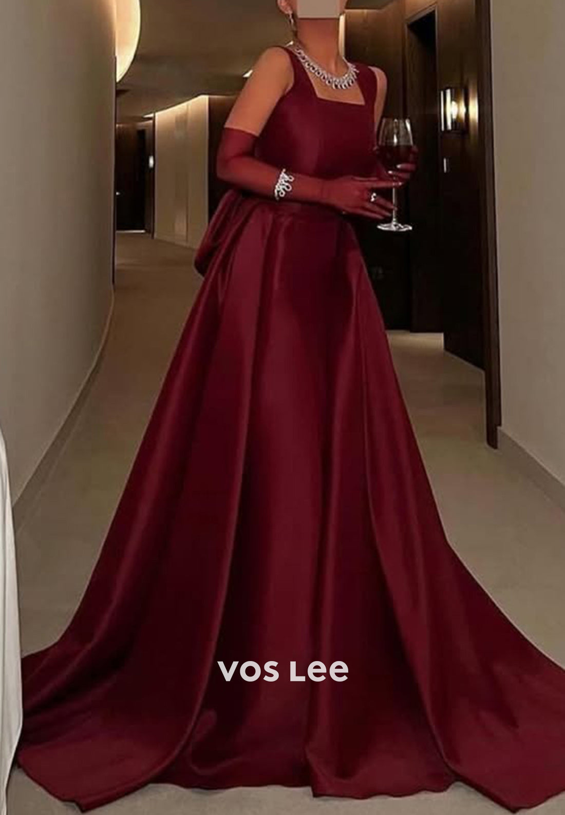 Elegant & Luxurious A-Line Square Bowknot Pleated Evening Dresses with Court Train