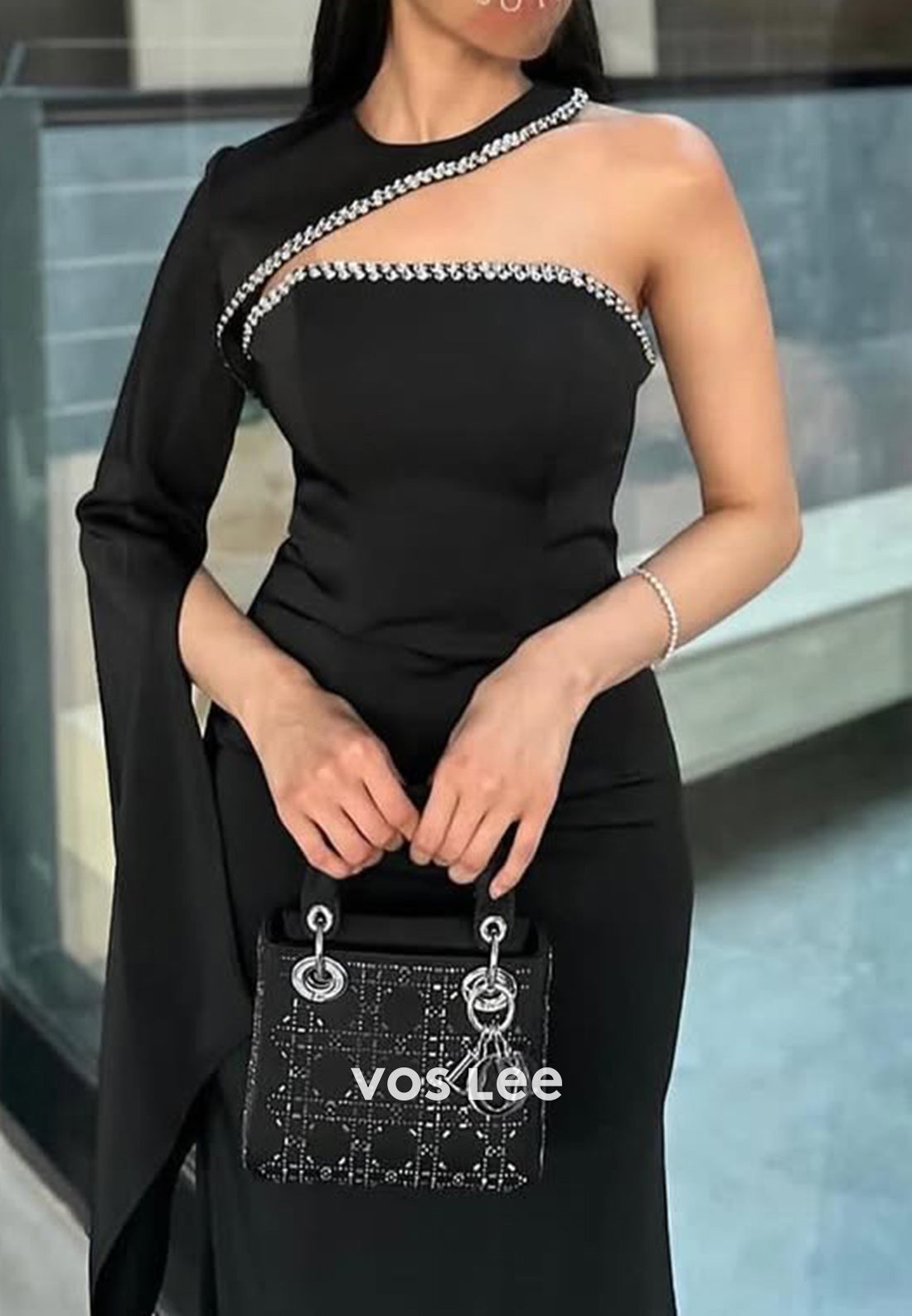 Luxurious Long Sleeve Asymmetrical Neck Rhinestone Floor-Length Evening Dresses