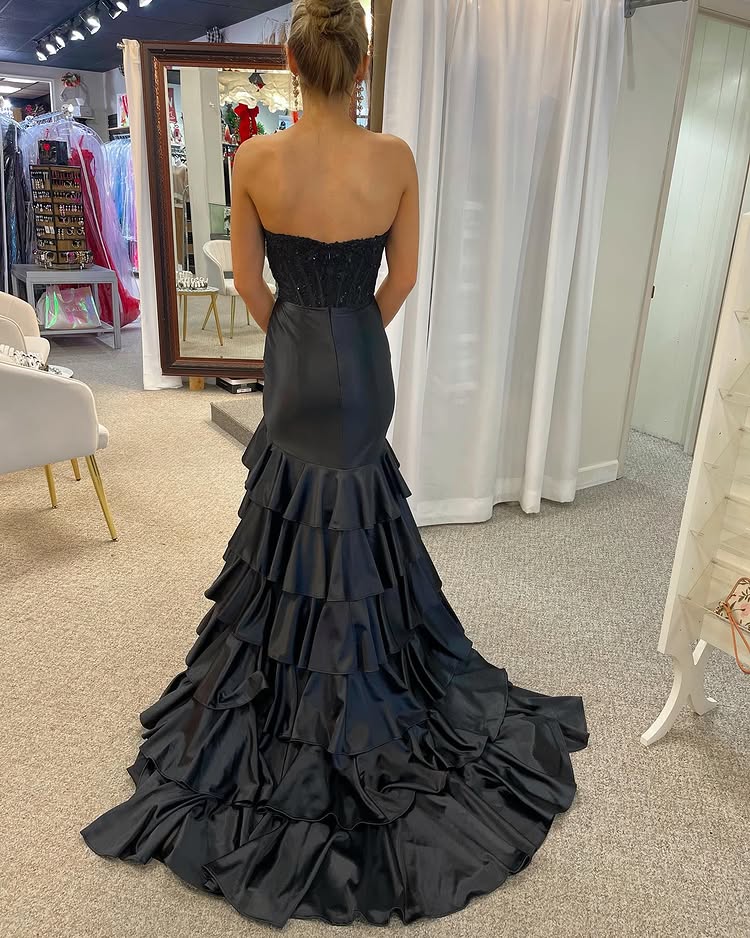 Sparkle Tiered Mermaid Prom Dress Strapless Sequined Party Quinceanera Ball Gown