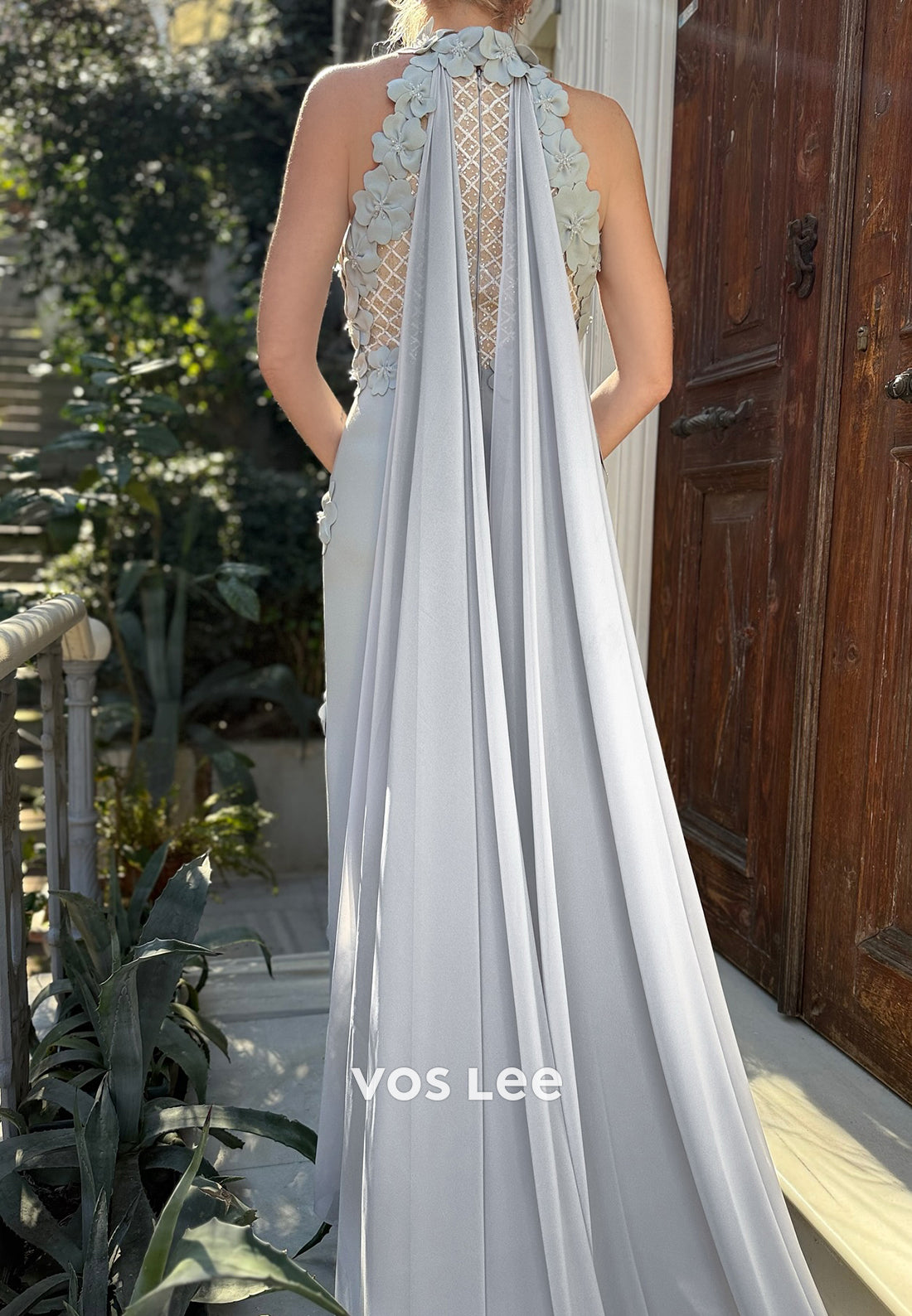 Glamorous & Dramatic Halter Floral Embellished Floor-Length Sheath Evening Dresses
