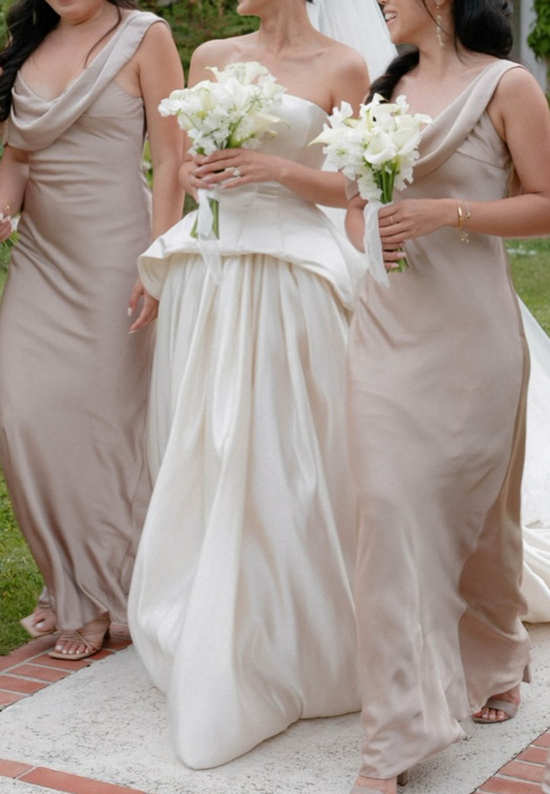 Simple Sleeveless Strapless Empire-Waist Wedding Dress – VOS LEE Simple Sleeveless Strapless Empire-Waist Wedding Dress – VOS LEE