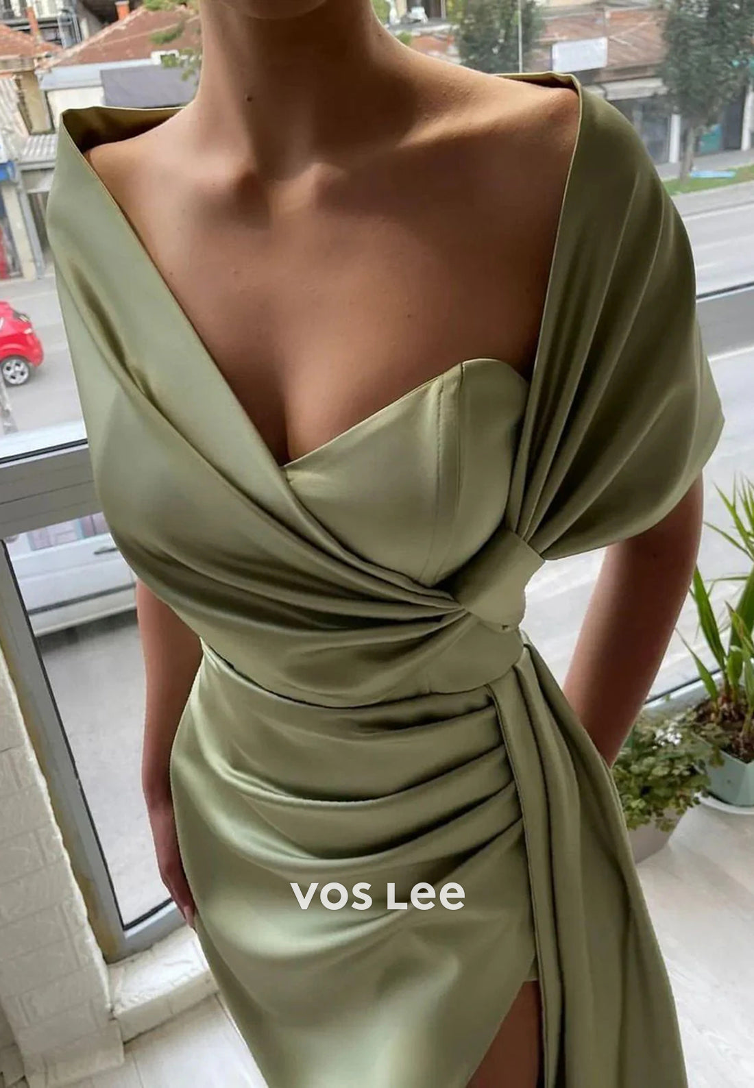 Glamorous & Dramatic Empire Waist Ruched Sheath Evening Dresses with High Split