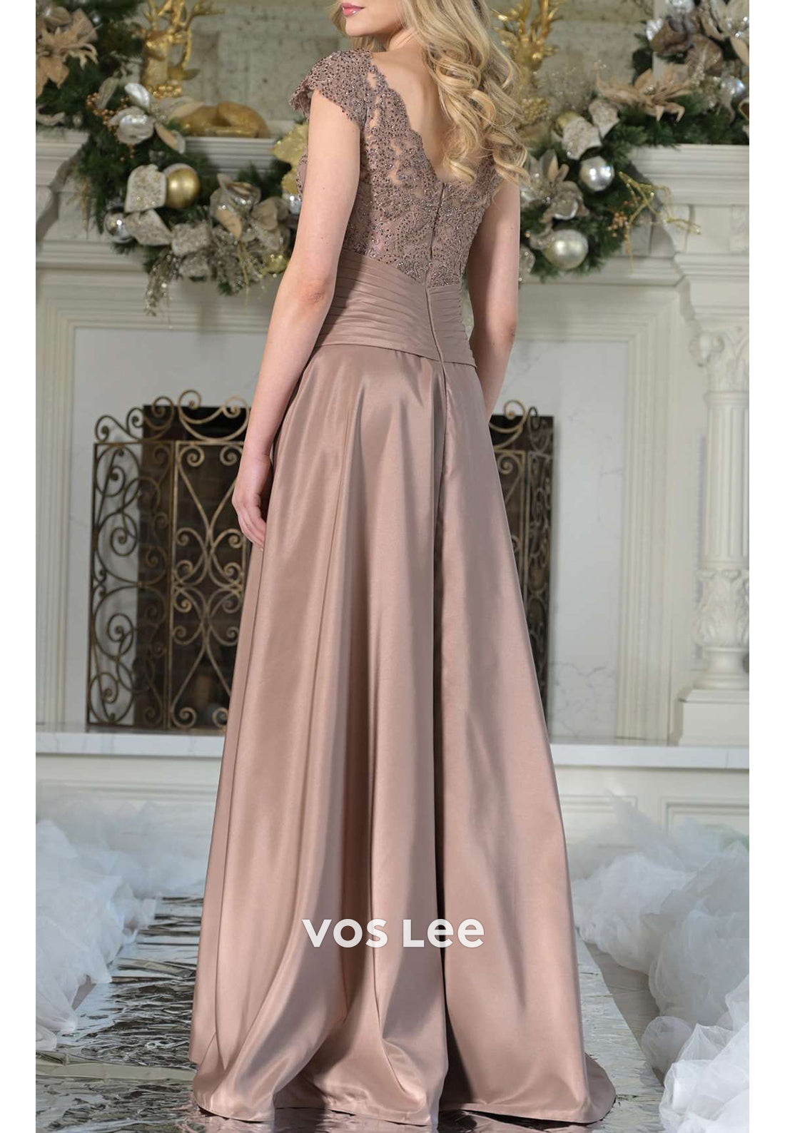 A-Line Cap Sleeves Scoop Appliques Lace Pleated Floor-Length Mother of Bride Dresses