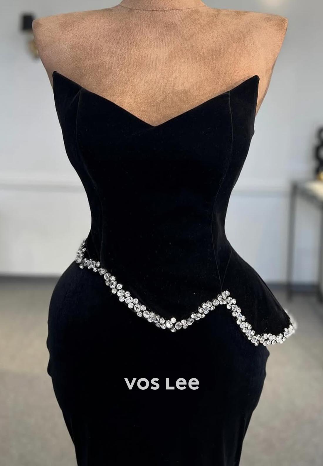 Black V Neck Rhinestone Mermaid Formal Dresses with Brush Train
