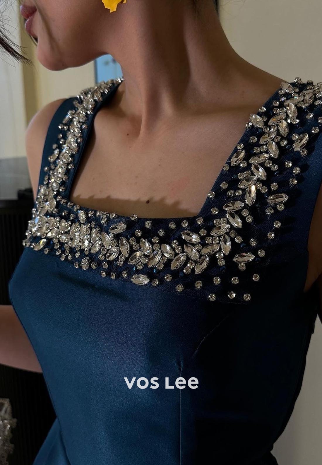 Elegant & Luxurious A-Line Empire Waist Pleated Rhinestone Evening Dress with Split