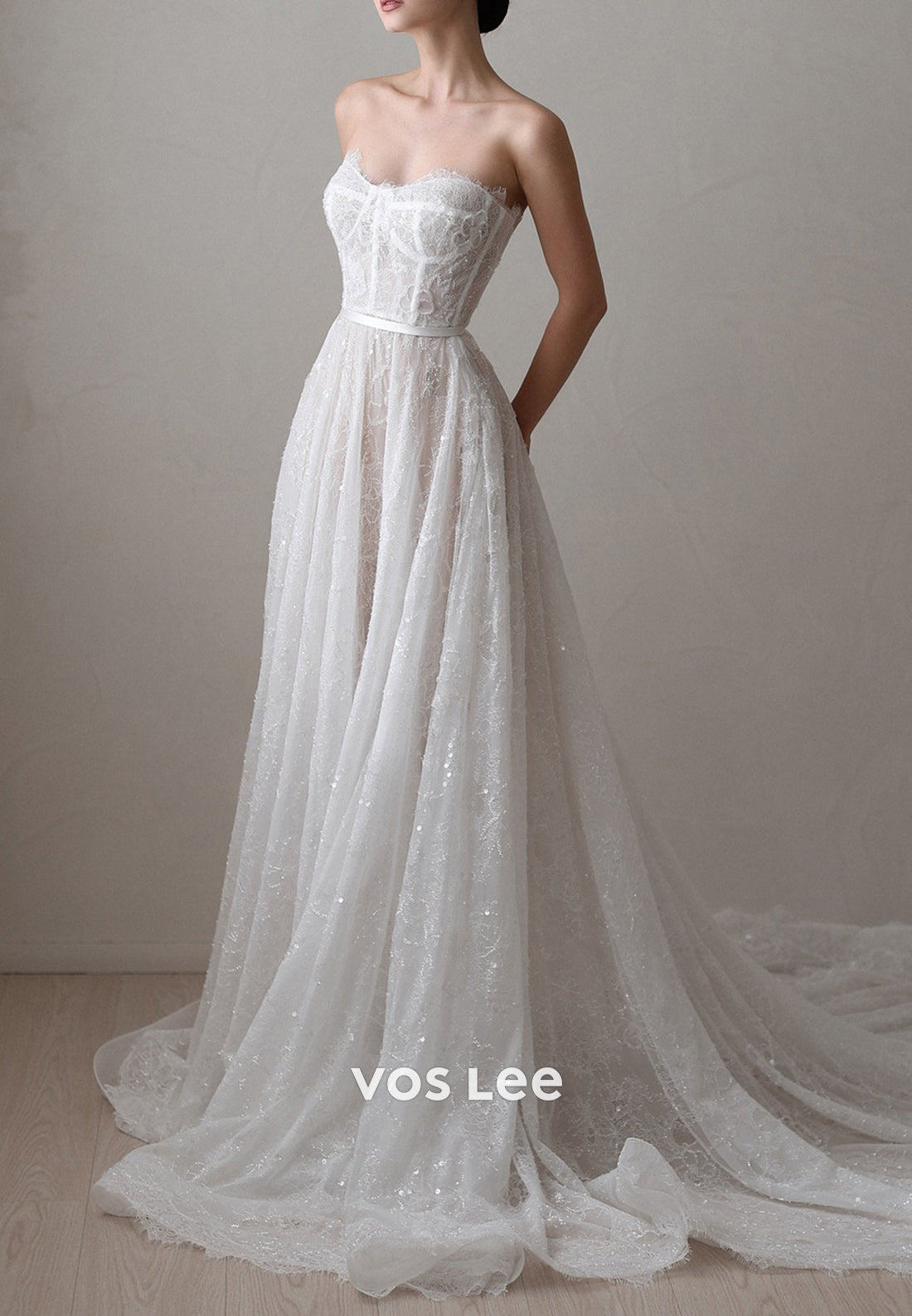 A-Line Appliques Lace Long Sleeve Illusion Neck Wedding Dresses with Court Train