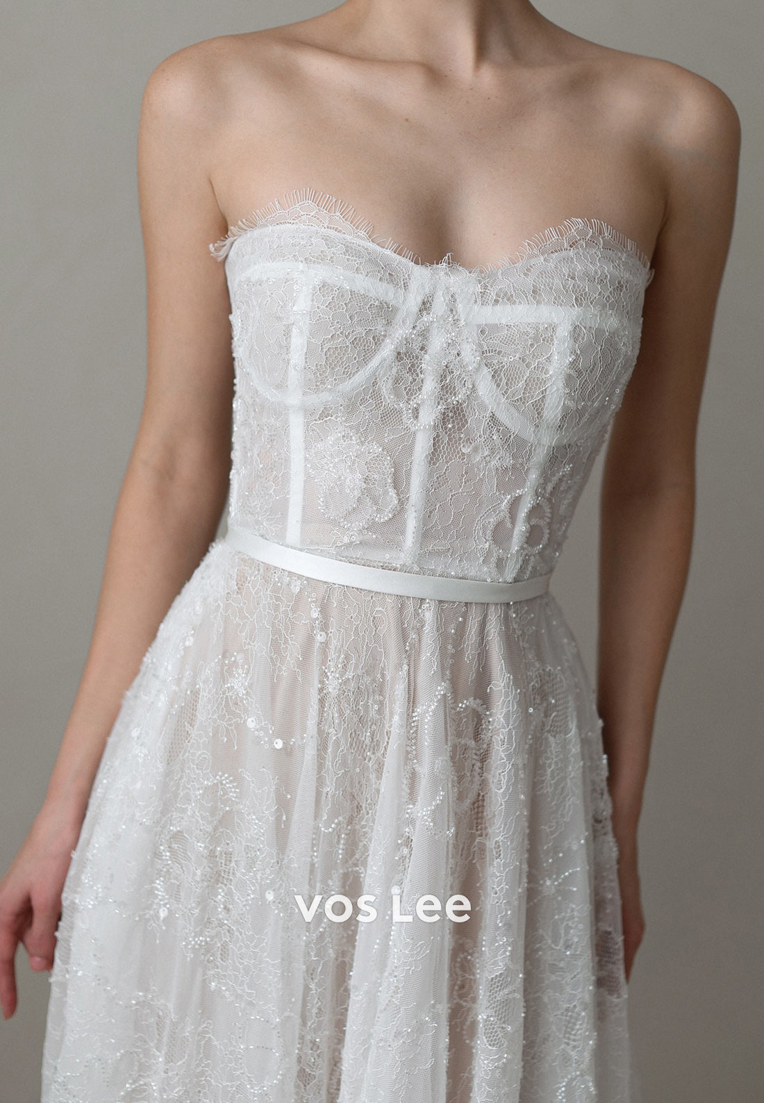 A-Line Appliques Lace Long Sleeve Illusion Neck Wedding Dresses with Court Train
