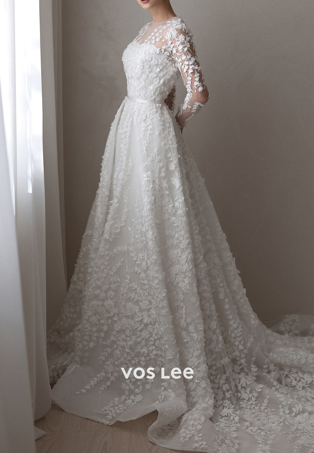 A-Line Long Sleeve Illusion Neck Appliques Lace Wedding Dresses with Chapel Train