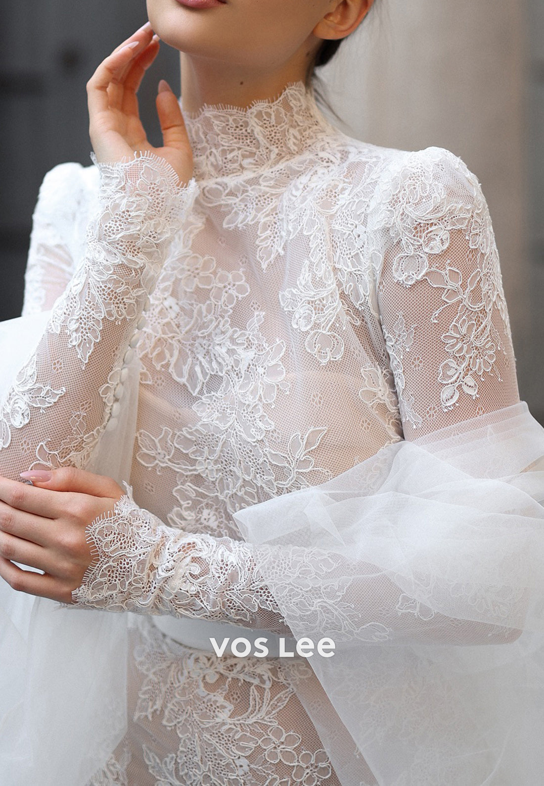 High Neck Long Sleeve Appliques Mermaid Wedding Dresses with Court Train