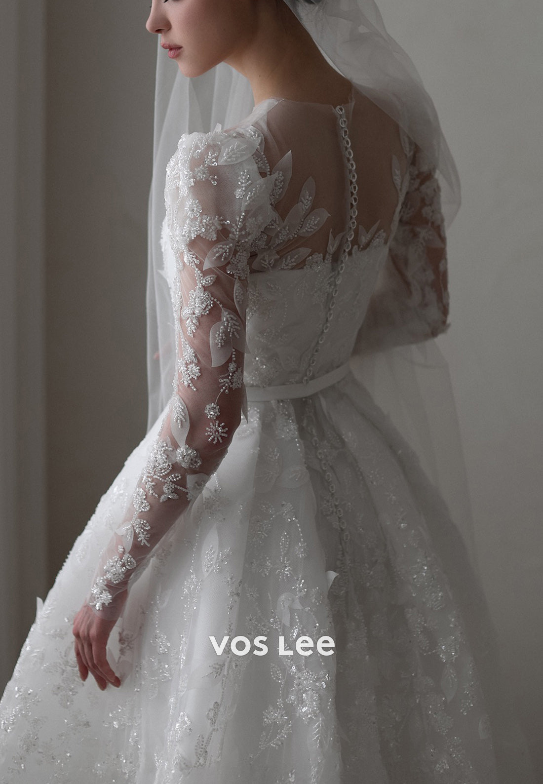 A-Line Scoop Appliques Lace Beaded Sequins Wedding Dresses with Chapel Train