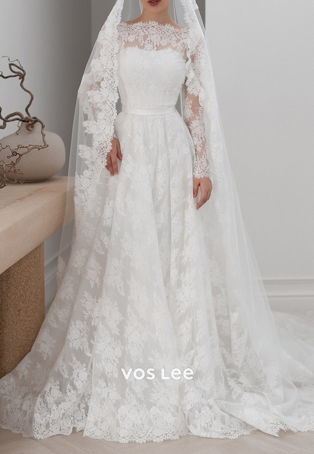 A-Line Bateau Neck Long Sleeve Appliques Lace Wedding Dresses with Court Train