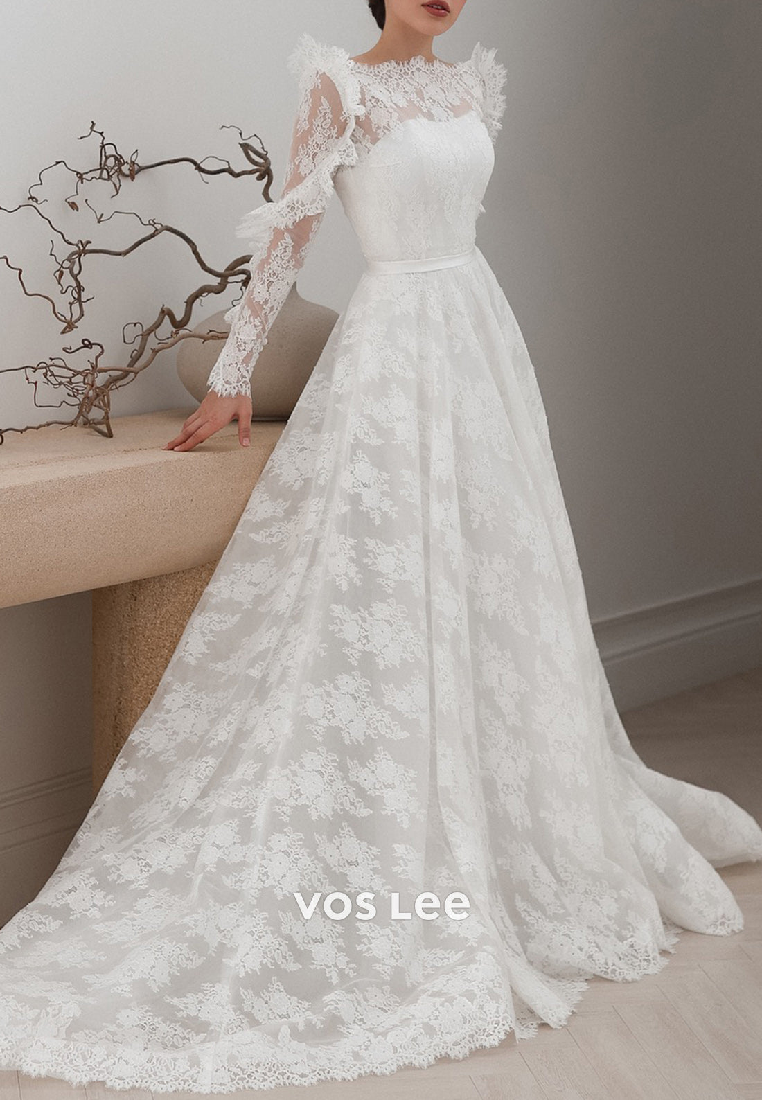A-Line Bateau Neck Long Sleeve Appliques Lace Wedding Dresses with Court Train