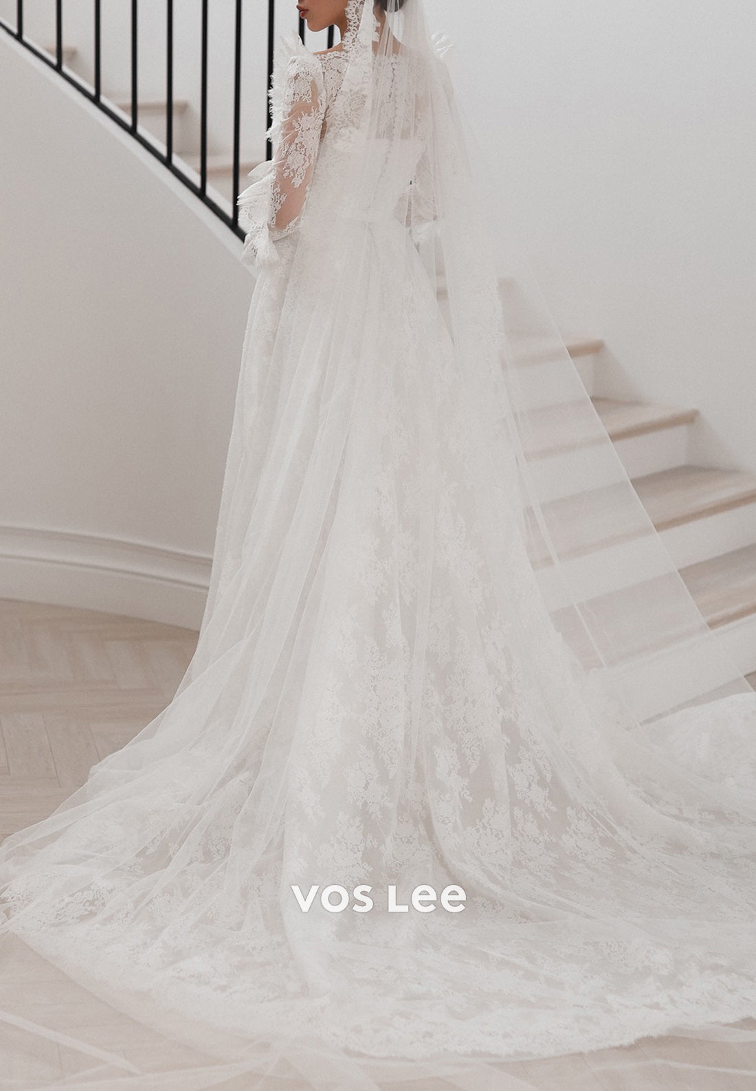 A-Line Bateau Neck Long Sleeve Appliques Lace Wedding Dresses with Court Train
