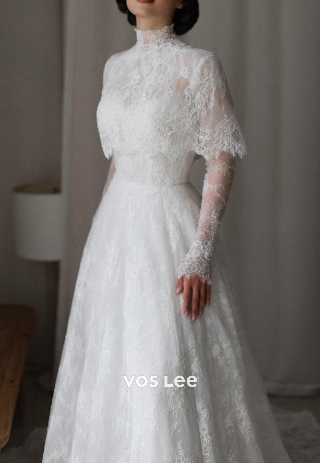 Appliques Lace Pearl Long Sleeve Illusion Neck Wedding Dresses with Court Train