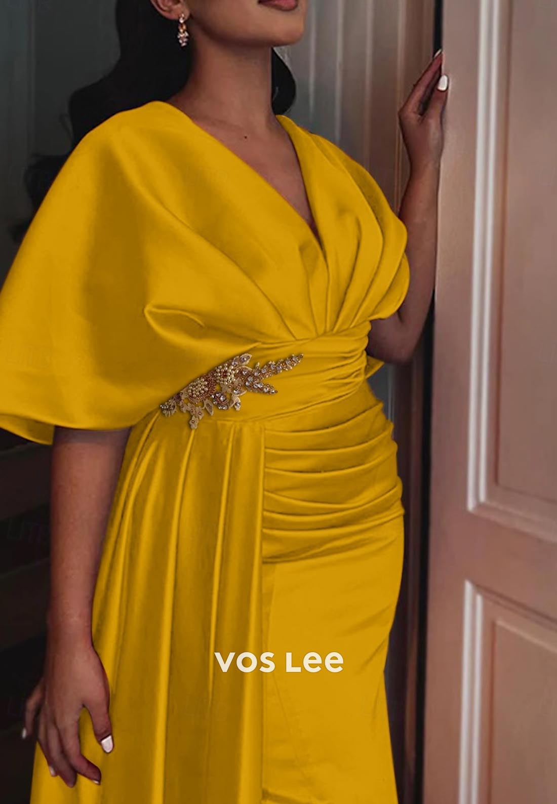 Glamorous & Dramatic Half Sleeves Mother of Groom Evening Dress with Split