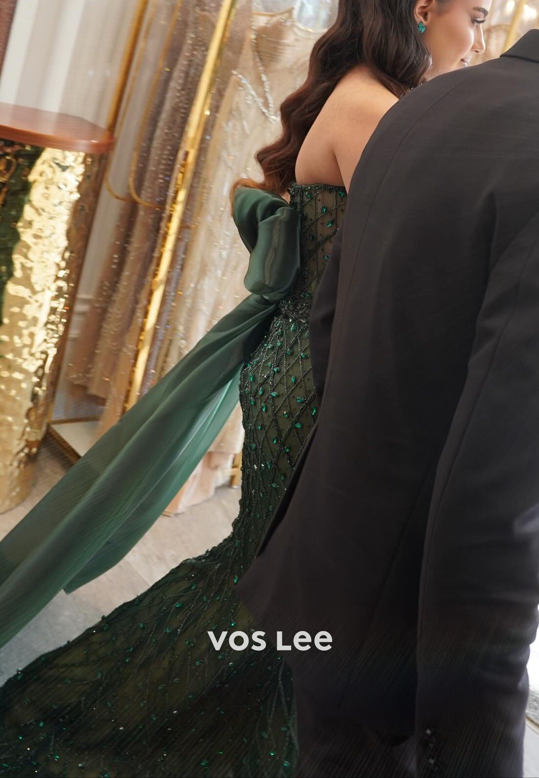 Green Halter Luxury Beaded Corset Evening Dress Formal Party Gown with Sleeves