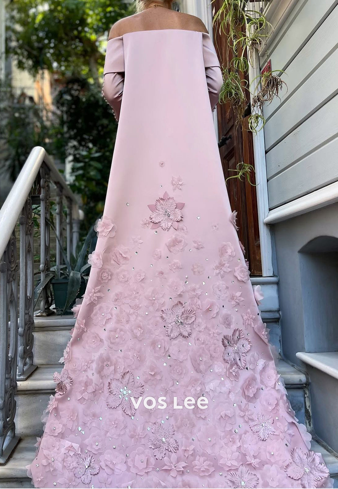 Long Sleevees Off the Shoulder Appliques Formal Evening Dresses with Court Train