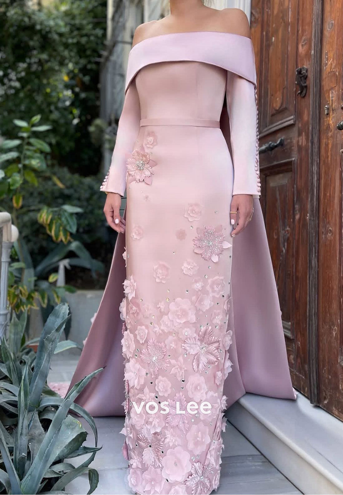 Long Sleevees Off the Shoulder Appliques Formal Evening Dresses with Court Train