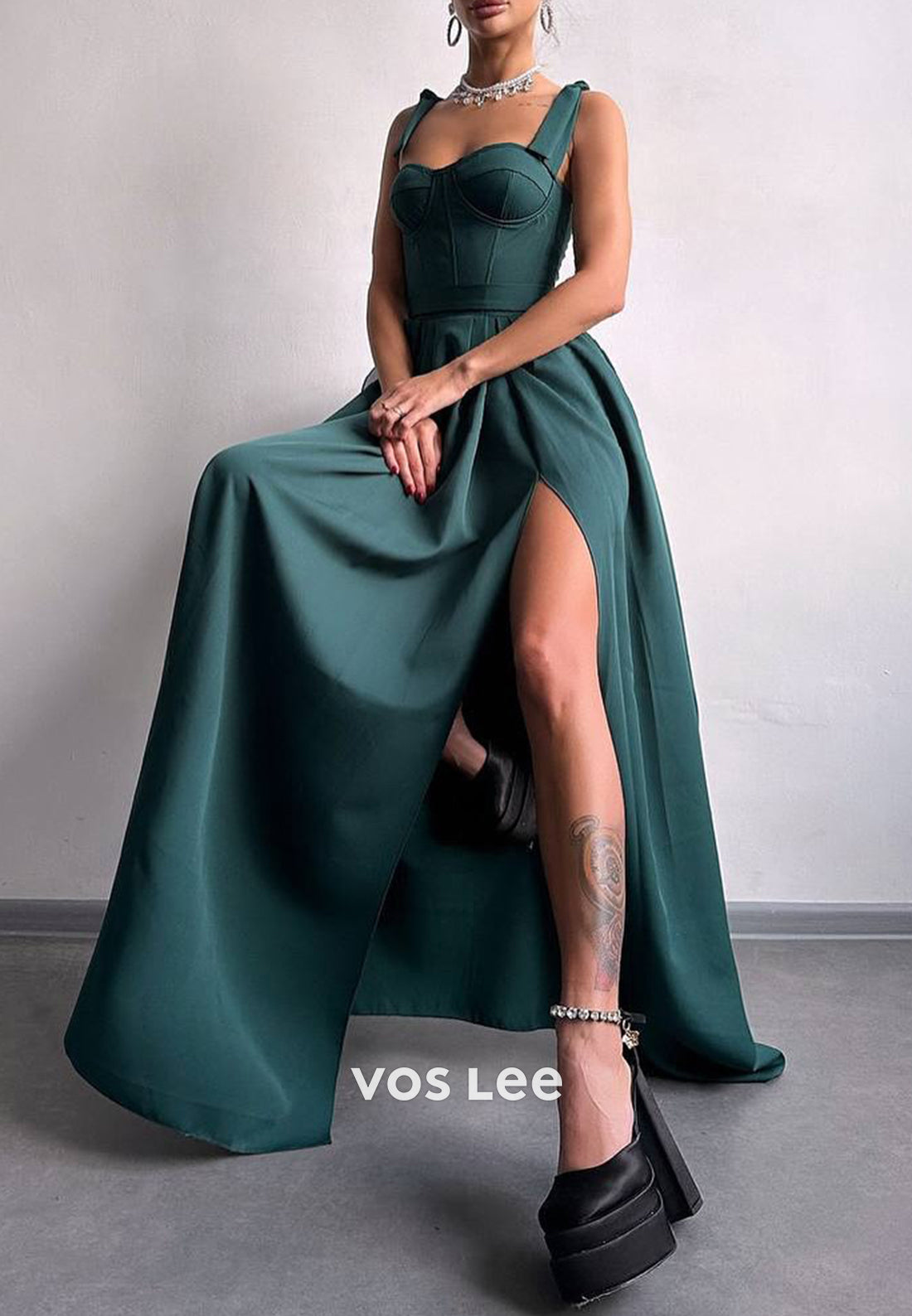 Sexy and Sleek A-Line Spaghetti Straps Floor-Length Pleated Evening Dresses with Split