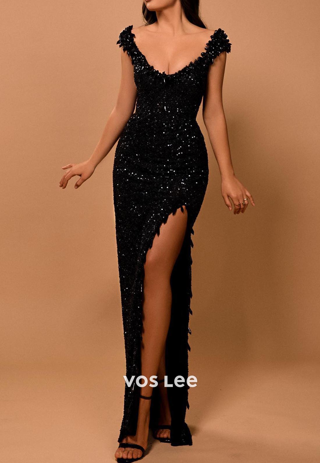 Elegant & Luxurious Scoop Crystal Mermaid Prom Dresses with Side Split