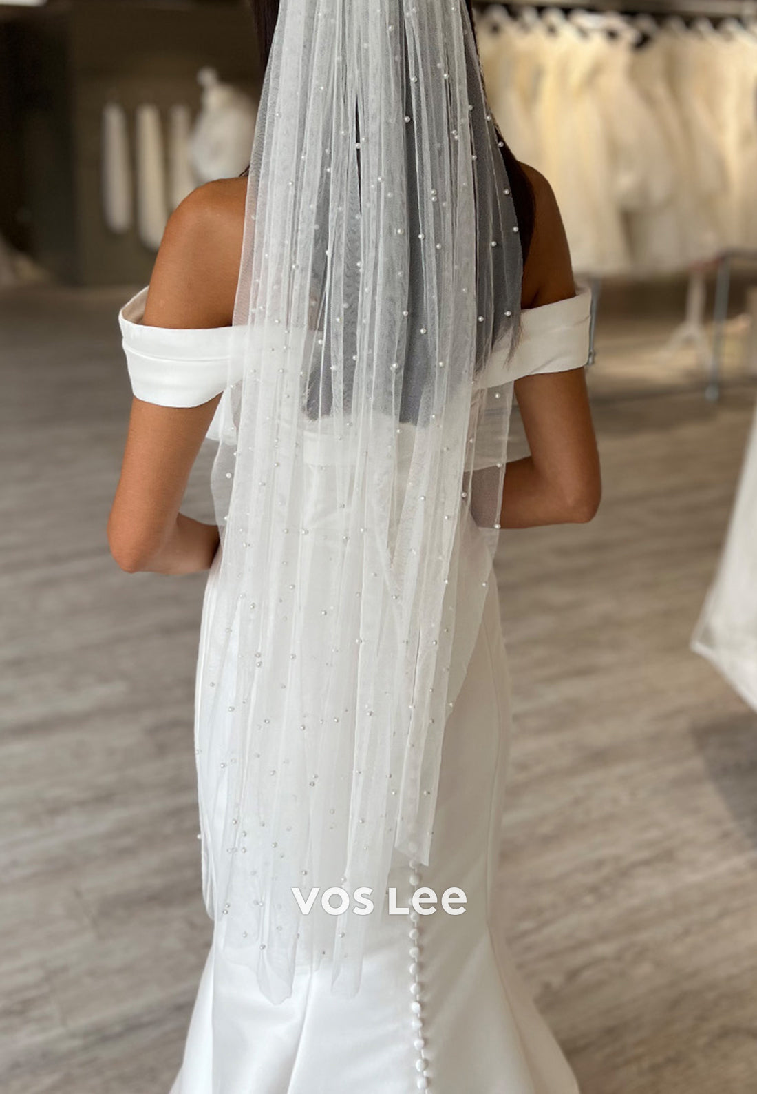 Off the Shoulder Pleated Mermaid/Trumpet Wedding Dresses with Sweep Train