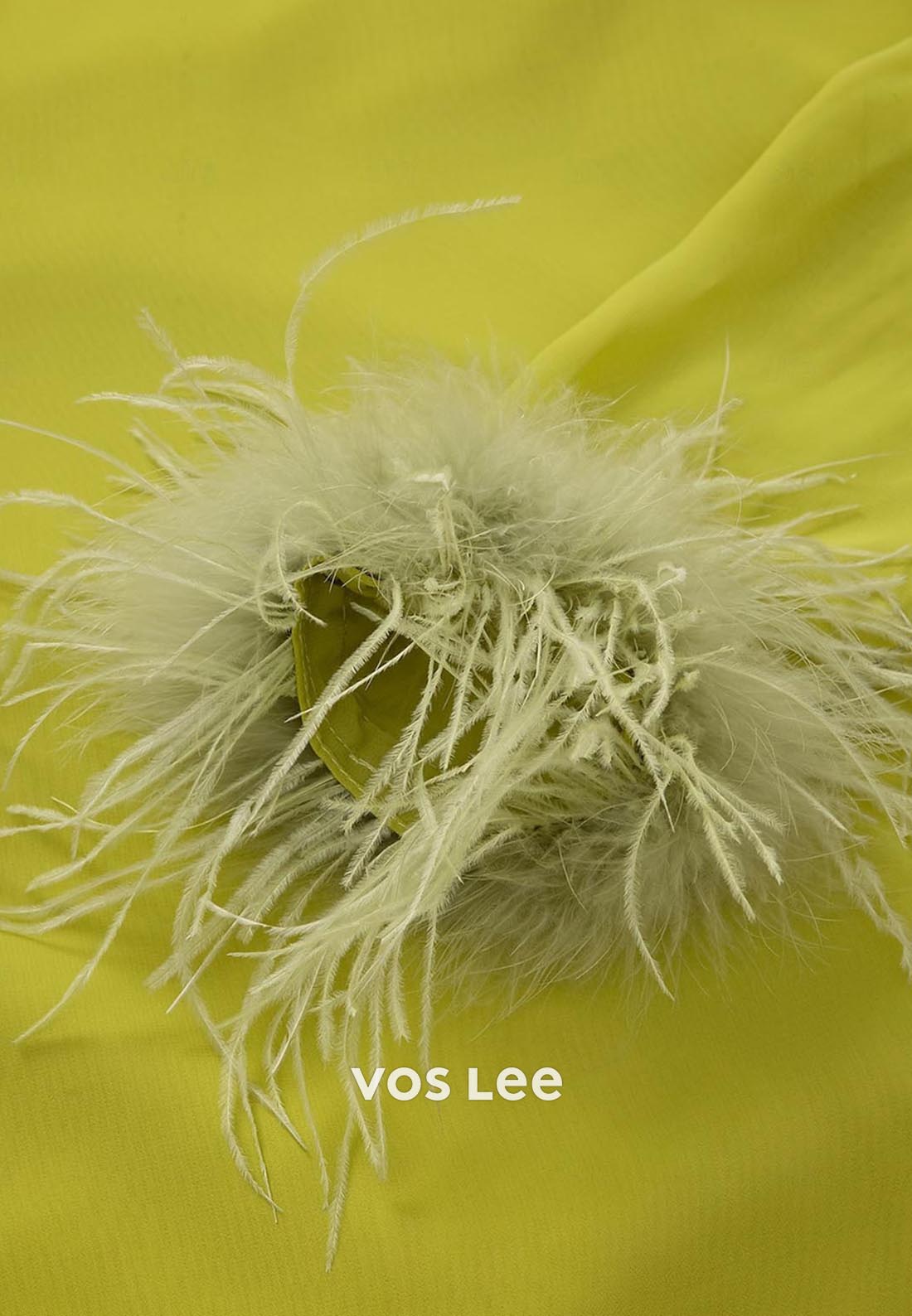 V Neck Long Sleeves feather Mermaid Evening Dress with Sweep Train