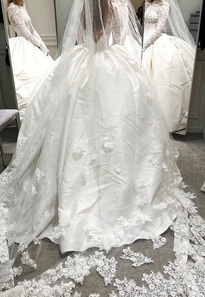 Charming Long Sleeves High Neck A-Line Wedding Dress