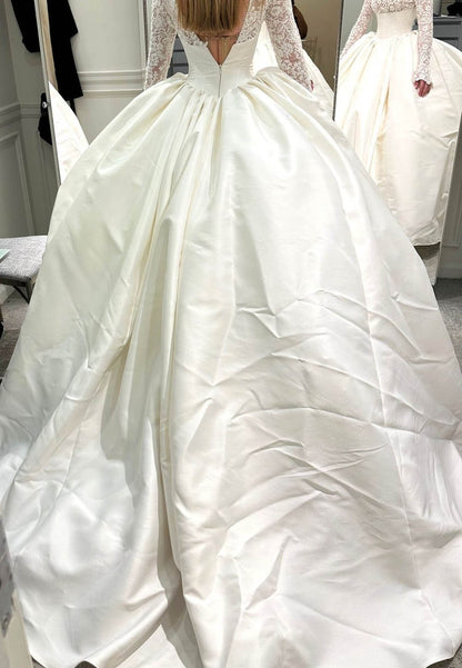 Charming Long Sleeves High Neck A-Line Wedding Dress